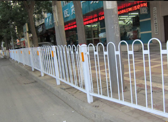 市政道路護欄.jpg 市政道路護欄.jpg