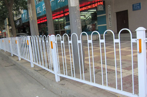 市政道路護欄